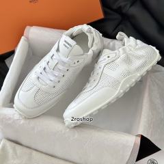 에르메스스니커즈