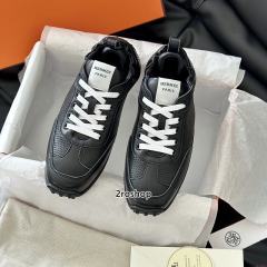 에르메스스니커즈