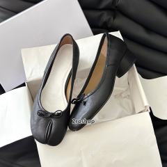 메종마르지엘라하이힐