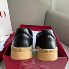 발렌티노스니커즈
