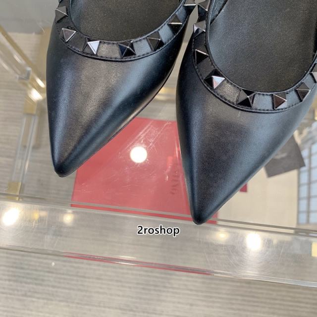 발렌티노플랫