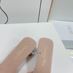 디올슬리퍼