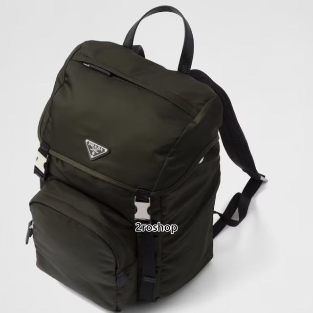 프라다백팩