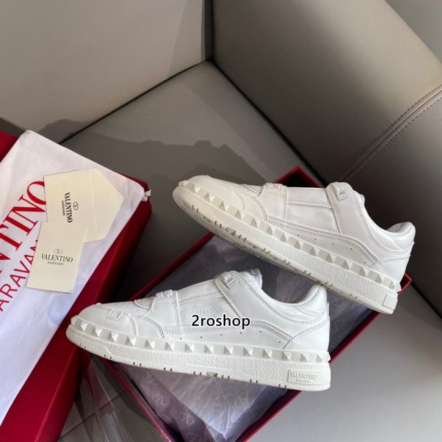 발렌티노스니커즈