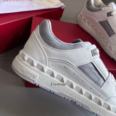 발렌티노스니커즈