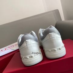 발렌티노스니커즈