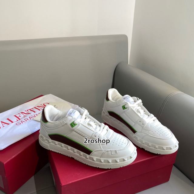 발렌티노스니커즈