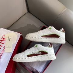 발렌티노스니커즈