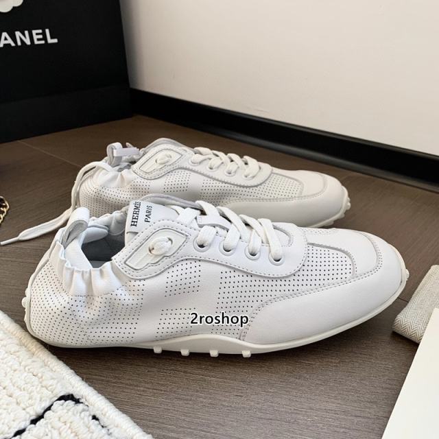 에르메스스니커즈