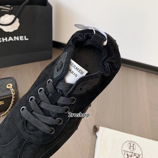 에르메스스니커즈