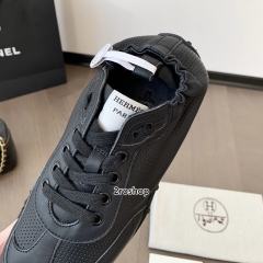 에르메스스니커즈