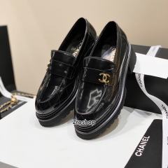 샤넬로퍼