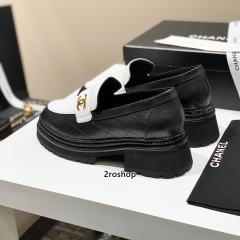 샤넬로퍼