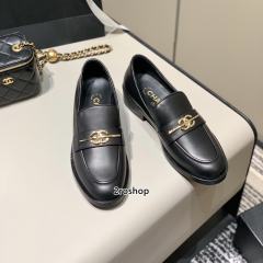 샤넬로퍼