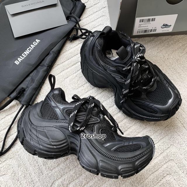 발렌시아가스니커즈