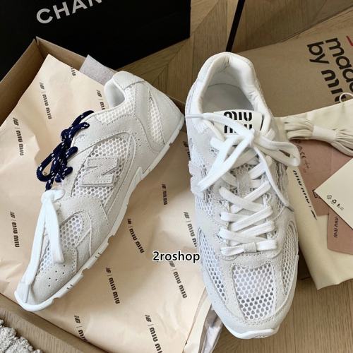 미우미우스니커즈