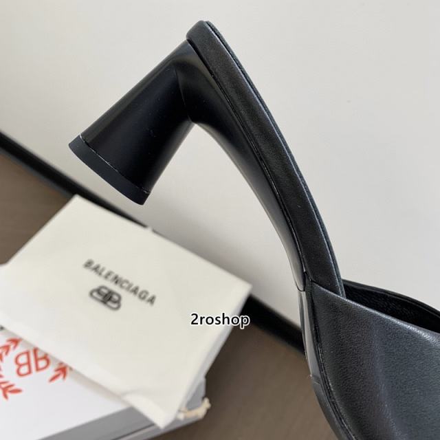 발렌시아가슬리퍼