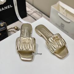 미우미우슬리퍼