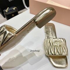 미우미우슬리퍼