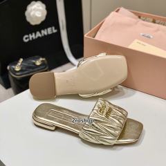 미우미우슬리퍼