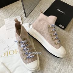 디올스니커즈