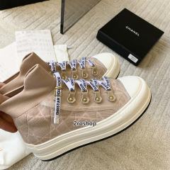 디올스니커즈
