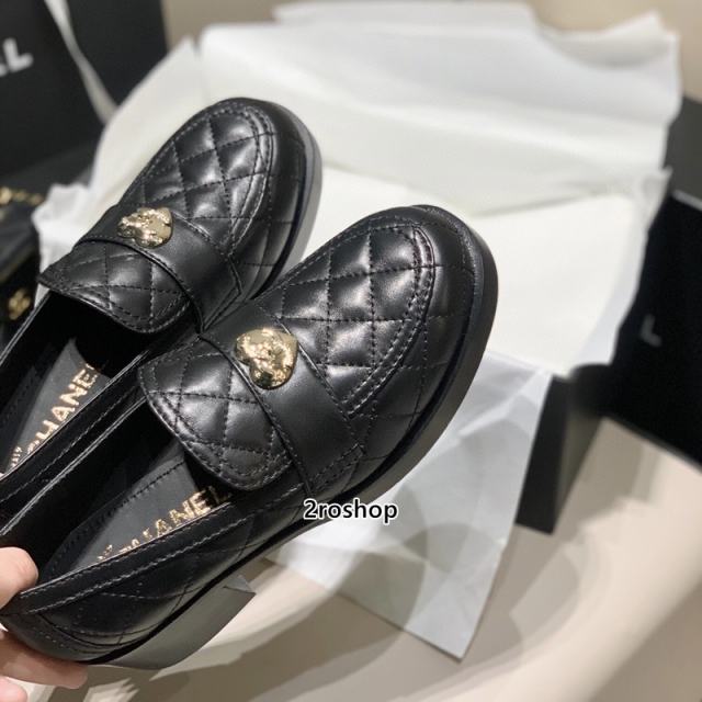 샤넬로퍼