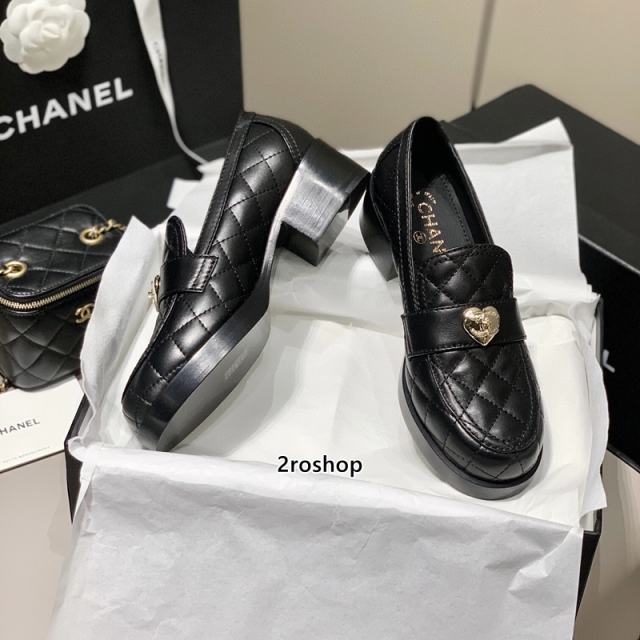 샤넬로퍼