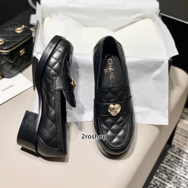 샤넬로퍼