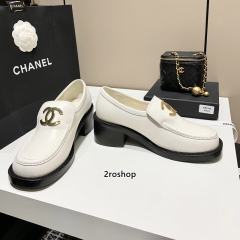 샤넬로퍼