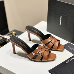 입생로랑슬리퍼