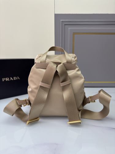 프라다백팩스몰