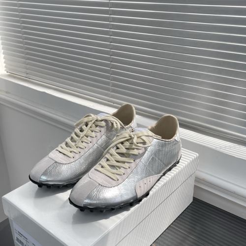 메종마르지엘라스니커즈