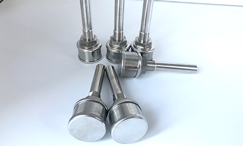 Wedge wire screen nozzles, also known as wedge wire filter nozzles or stainless steel filter nozzles, have a wide range of uses in various industrial, agricultural, and commercial applications.