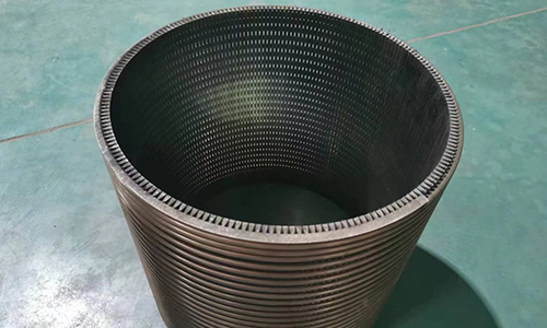 The wedge wire screen for screw press separator is welded by winding rods and supporting rods, providing high welding strength and strong pressure resistance. 