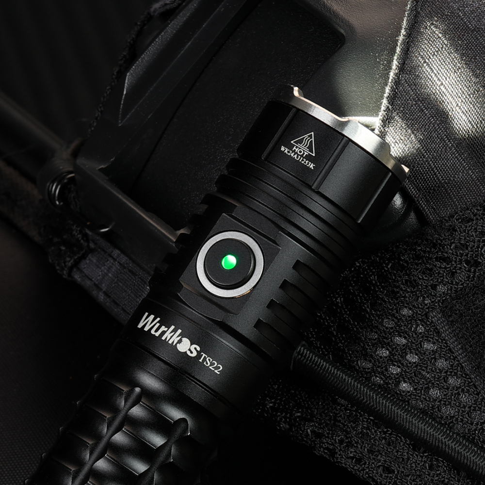 【Poland warehouse】Wurkkos TS22 XHP70.3 LED Flashlight, 4500 Lumen and High CRI, Magnetic Tail, Reverse Charging, USB-C Rechargeable