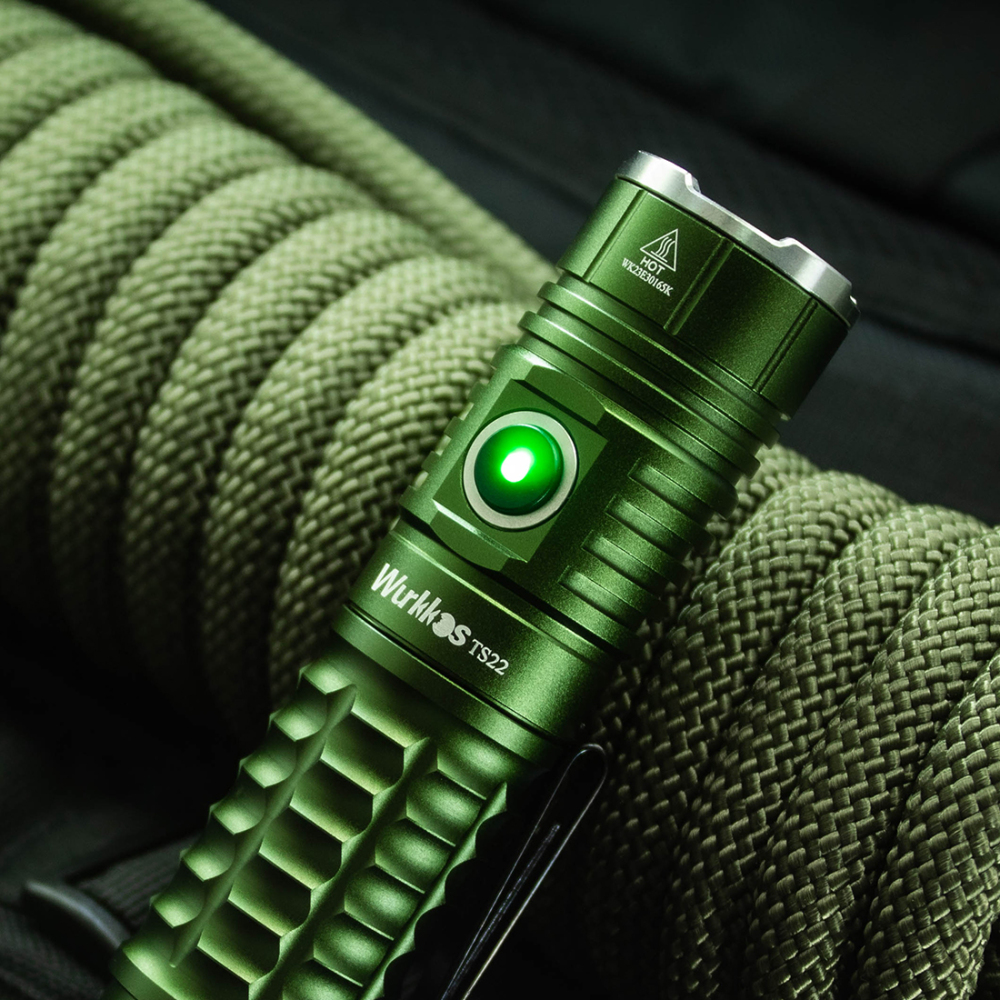 【Poland warehouse】Wurkkos TS22 XHP70.3 LED Flashlight, 4500 Lumen and High CRI, Magnetic Tail, Reverse Charging, USB-C Rechargeable