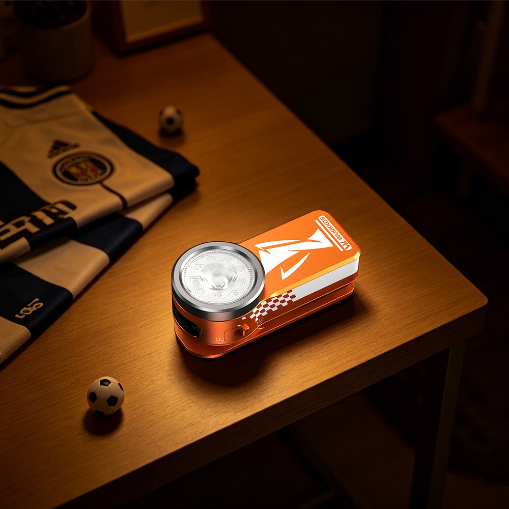 Wurkkos HD03 Football Fan Edition – 680LM USB-C Rechargeable EDC Clip Light with 95 CRI Floodlight, RGB LEDs & Magnetic Base