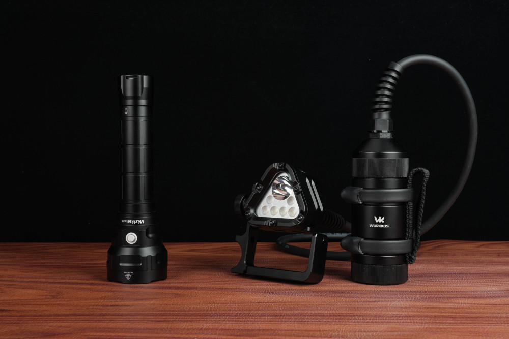 【New Release】Wurkkos D1 Technical Canister Dive Light – 6000 Lumens, 500m Beam Distance, 150m Depth Rated, Up to 32H Runtime & Precision 8° Narrow Beam