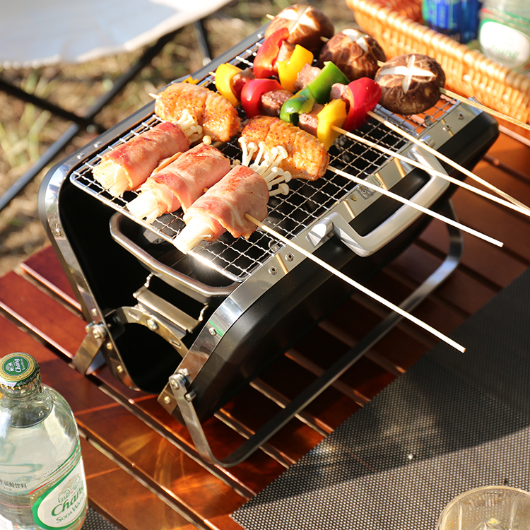 Easy Cleaned Mini Outdoor Barbecue Grill Stainless Steel Folding Portable Charcoal BBQ Grills