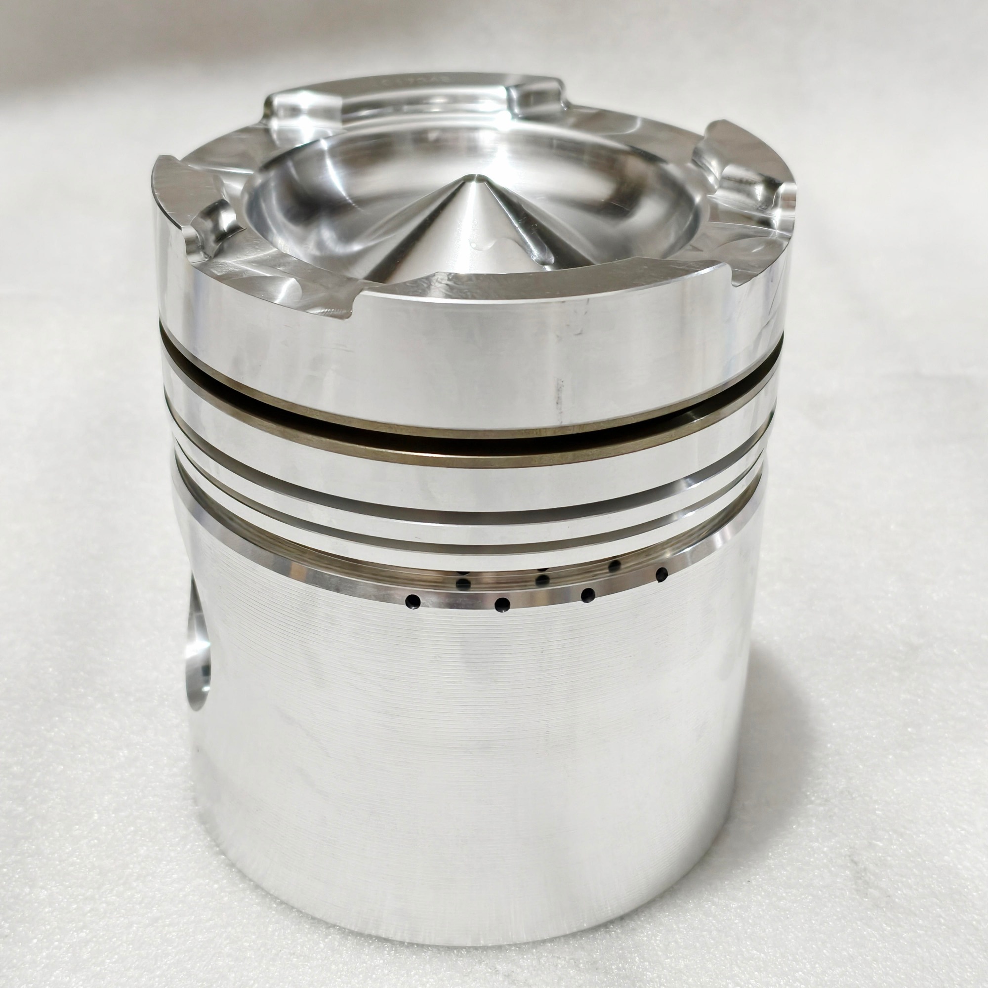 Piston 3095755 3017348 NT855 NTA855 Diesel Engine Parts, Shantui Bulldozer Machinery Spare Parts