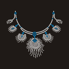 Bling Feather Collar Rhinestone Transfer design