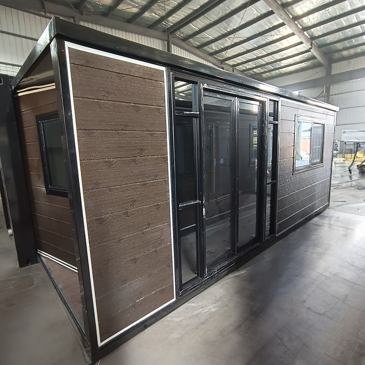 Tiny container house