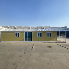 40FT expandable container house with triangulated roof