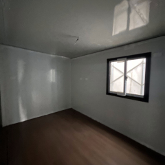 40FT expandable container house with cloakroom