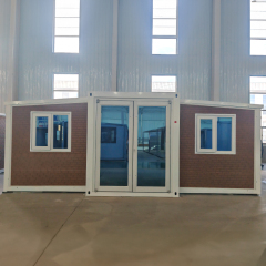 Modern earthquake proof expanding container home