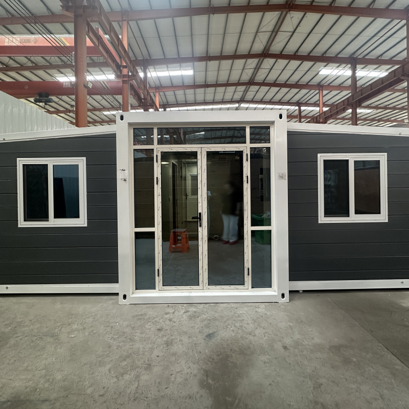 Expandable Homes With Toilet And Shower Room