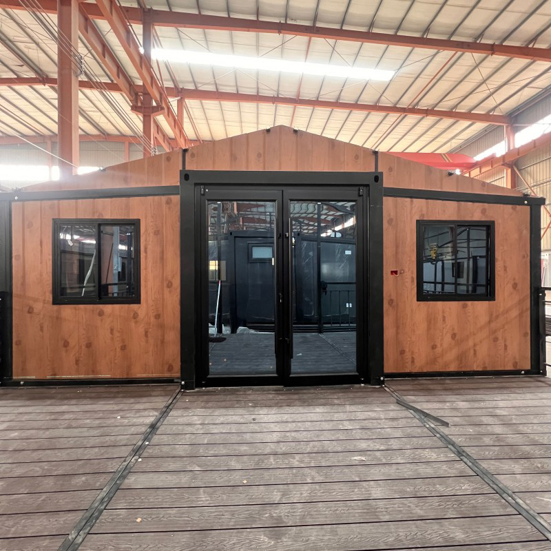 40ft Expandable Container Homes – Space Meets Mobility