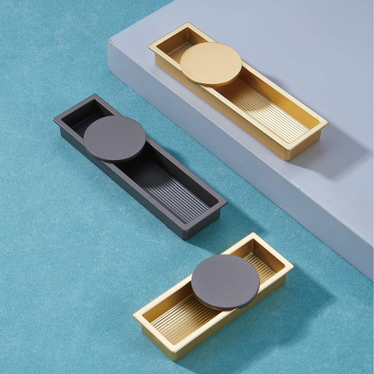 Best Quality Brushed Gold Piece Shape Elegant Furniture Handle Zinc Kitchen Drawer Pulls