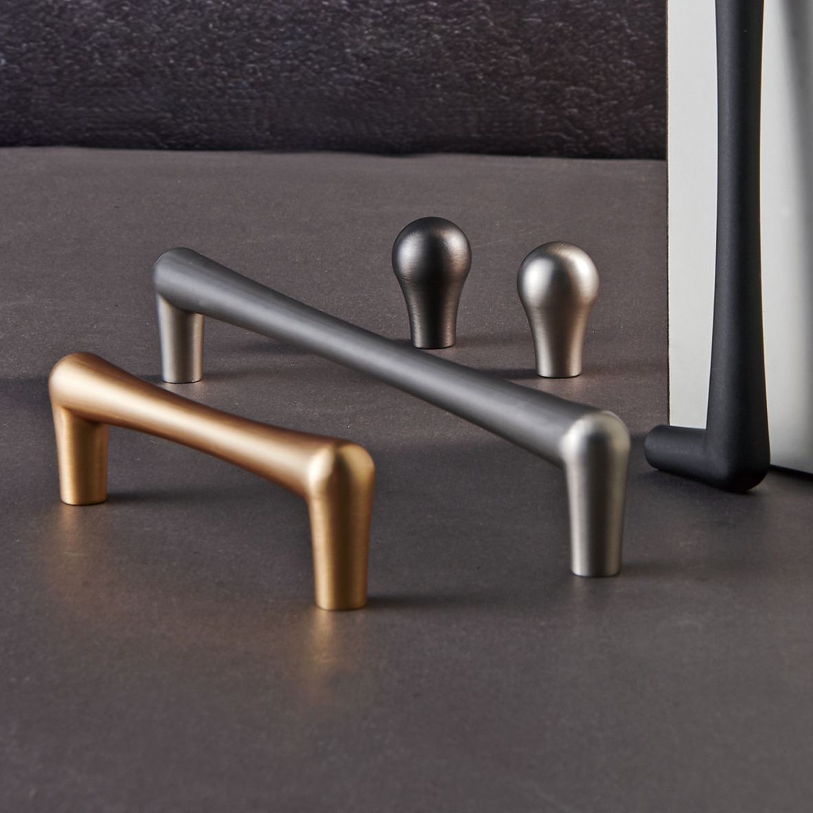 Modern Luxury Hardware Pull New Design Fancy Bedroom Wardrobe Cabinet Furniture Handle